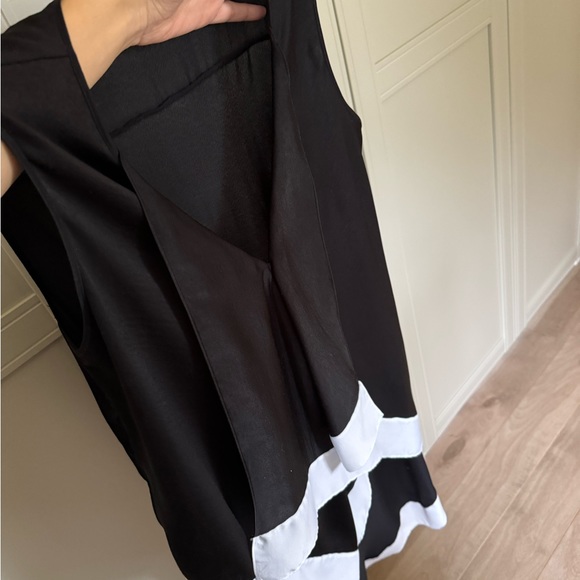 Revolve BCBGmaxazria black and white Asymmetrical Top - Picture 5 of 5